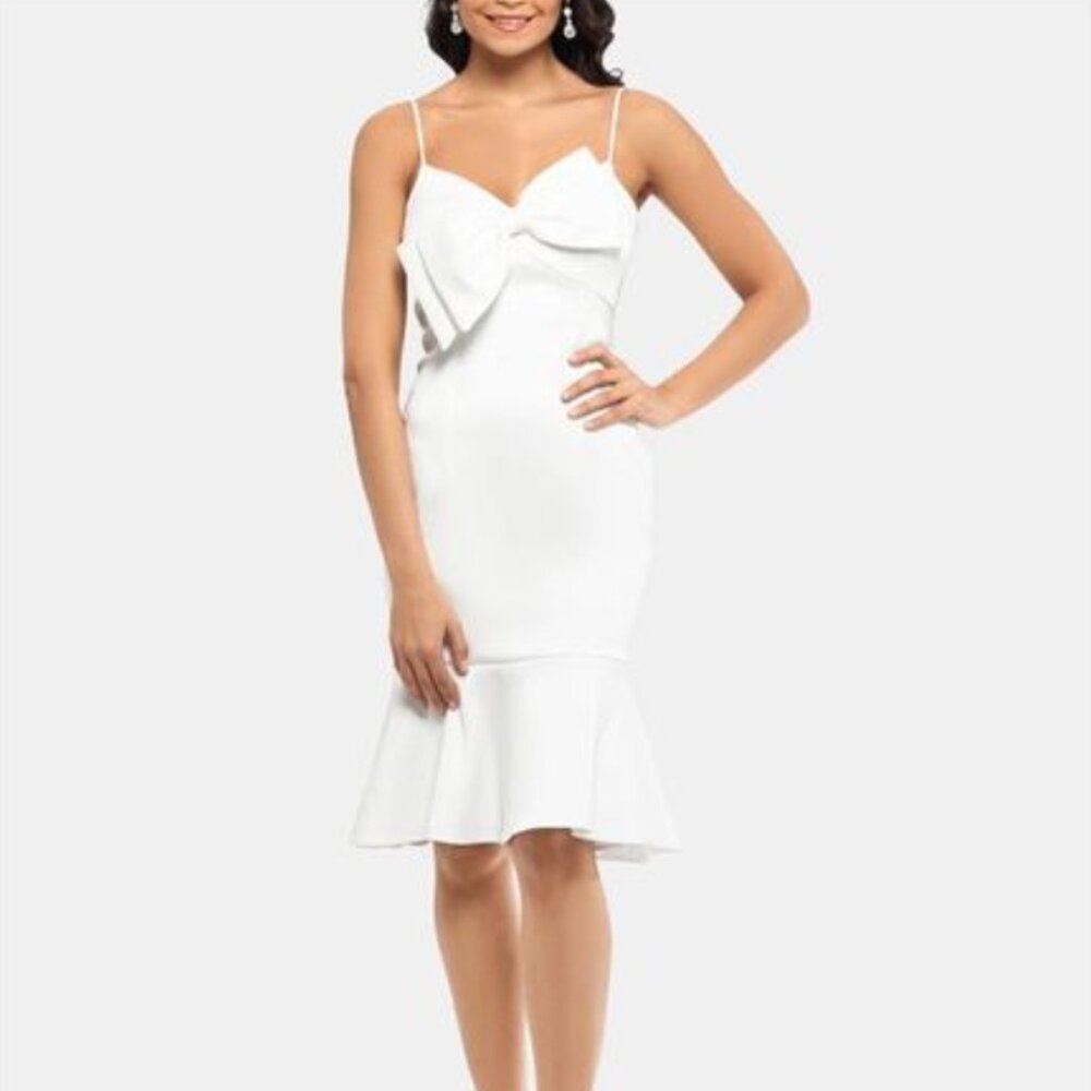 NWT Xscape White Bow Dress - Great for Brides!